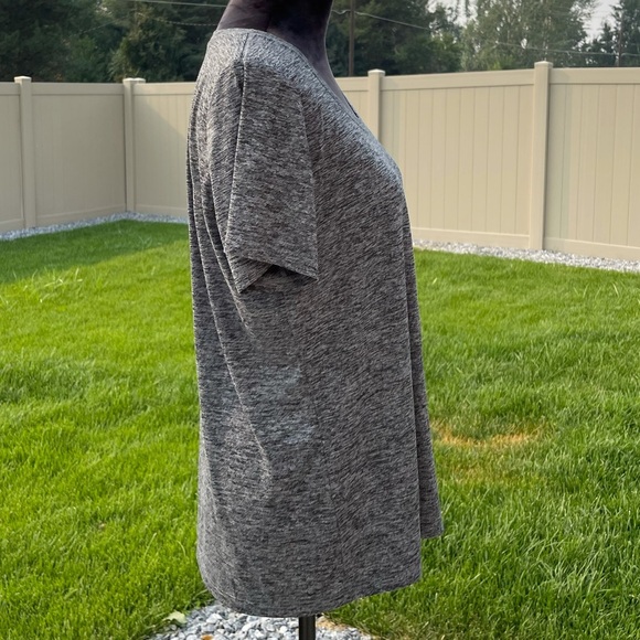 Nike Dri-Fit Women’s Top - Picture 2 of 6